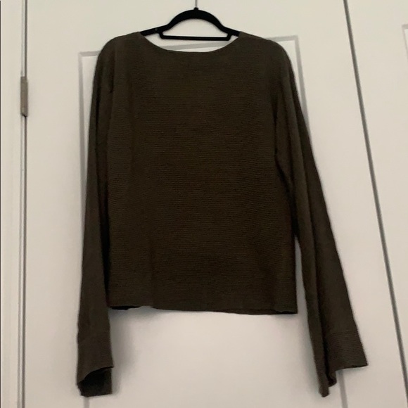 Sweater with bell sleeves - Picture 4 of 5